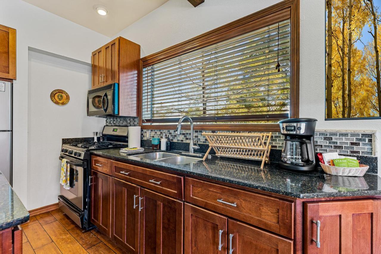 フラッグスタッフ Delightful 1 Bdrm Country Club Retreat With Mt Elden Views!ヴィラ エクステリア 写真